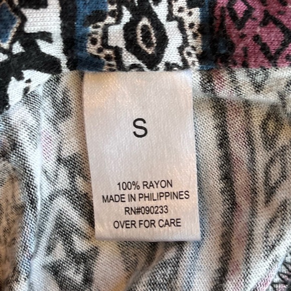 LA Hearts Women’s Geometric Abstract Print Spaghetti Strap Crop Top Size Small - Picture 4 of 9